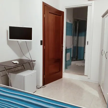 Mare E Sabbia Bed & Breakfast 3*